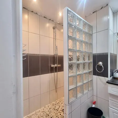 Velasquez A Apartamento